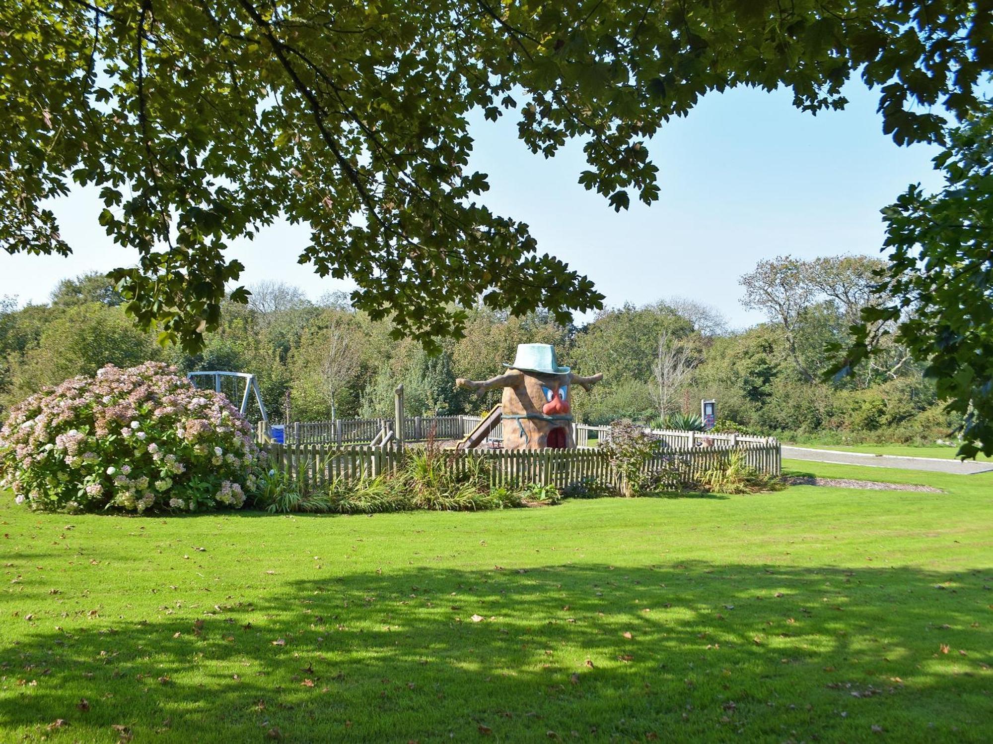 Villa Hay Barn - Dinas Country Club Esterno foto